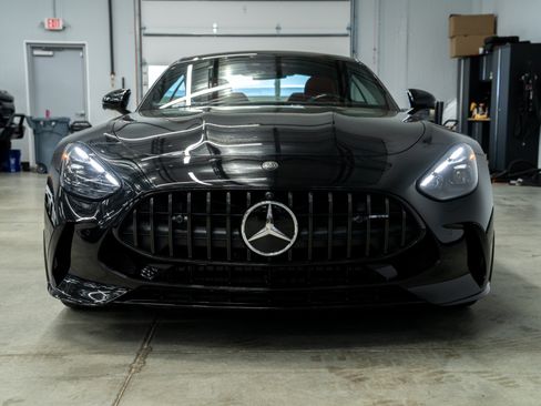 Used 2026 Mercedes-Benz AMG GT 63 image 4