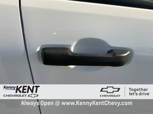 Used 2024 Toyota Tacoma TRD Off-Road image 15