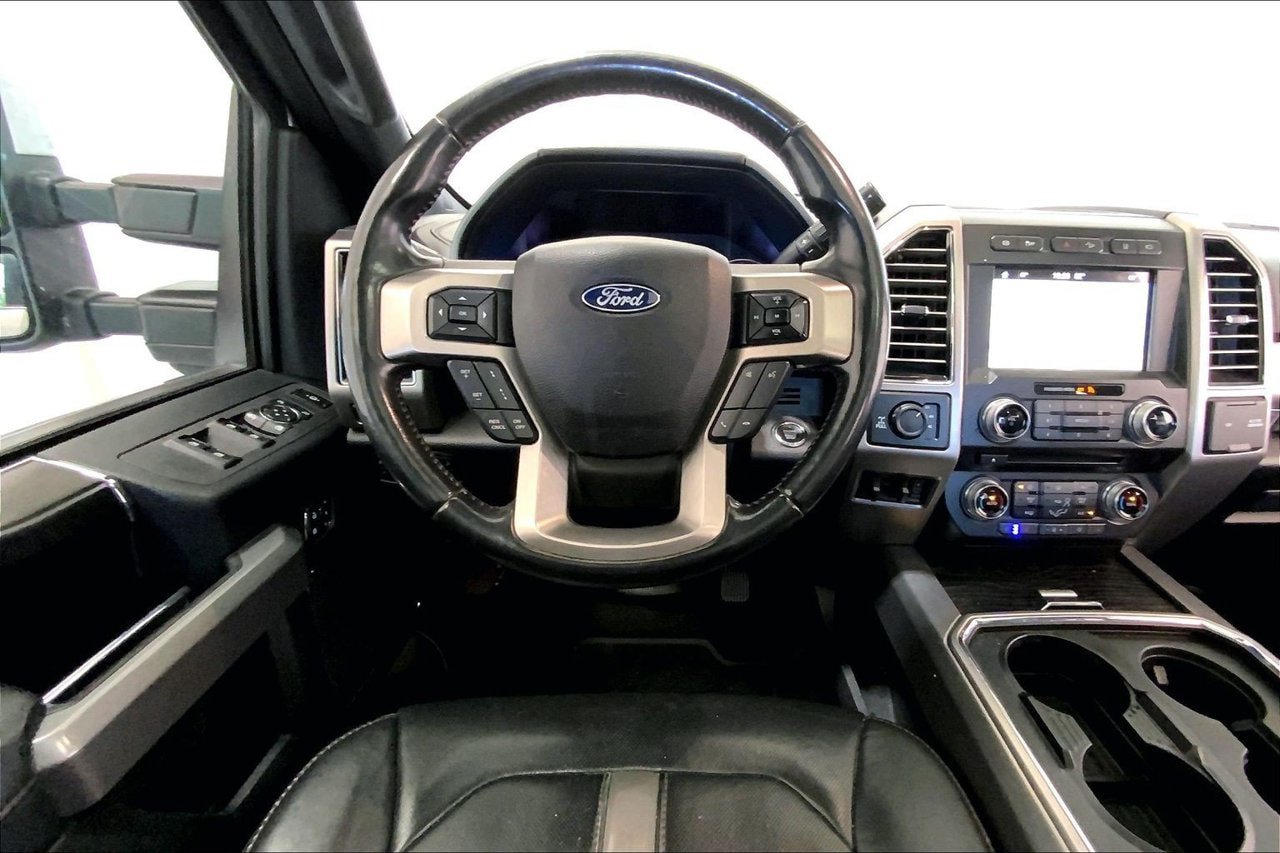 Used 2018 Ford F250 Platinum w/ Platinum Ultimate Package AWD/4WD image 14