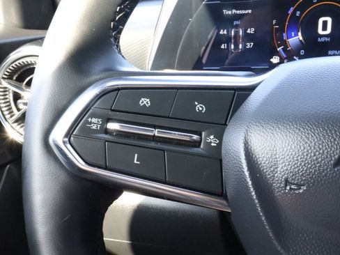 Used 2025 Chevrolet Equinox LT w/ Convenience Package II FWD image 28