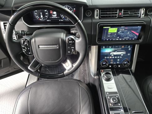 Used 2021 Land Rover Range Rover Westminster Edition image 15