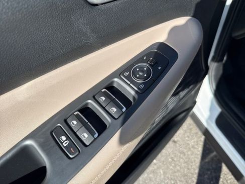 Used 2023 Hyundai Santa Fe SEL w/ Cargo Package image 11