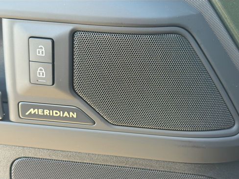 New 2026 Land Rover Defender 110 S image 23