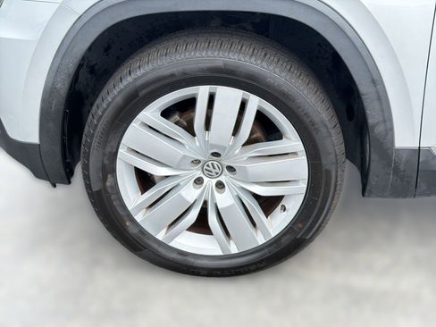 Used 2019 Volkswagen Atlas SEL FWD image 12