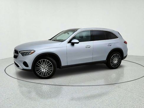 Used 2026 Mercedes-Benz GLC 300 image 15