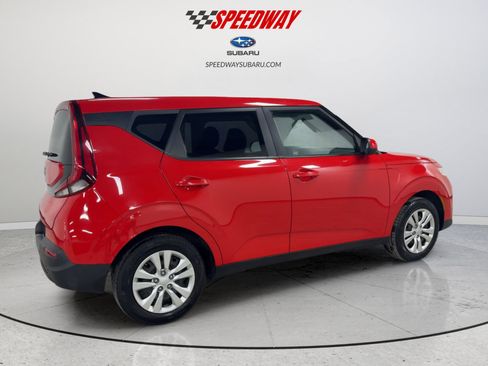 Used 2021 Kia Soul LX image 10