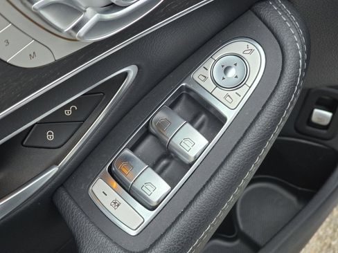 Used 2020 Mercedes-Benz C 300 4MATIC Sedan image 26