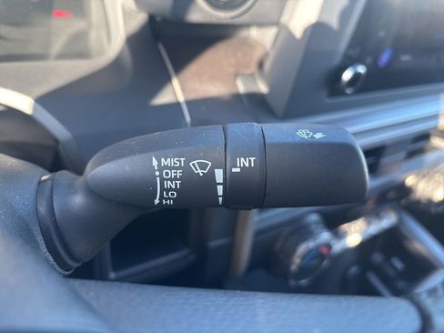 Used 2024 Toyota Tacoma 4x4 Double Cab image 21