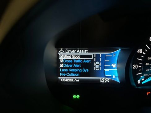 Used 2024 Ford Edge SEL AWD/4WD image 4