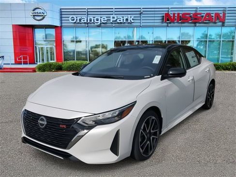 New 2025 Nissan Sentra SR w/ SR Premium Package image 4