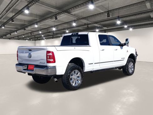 Used 2021 RAM 2500 Limited image 16