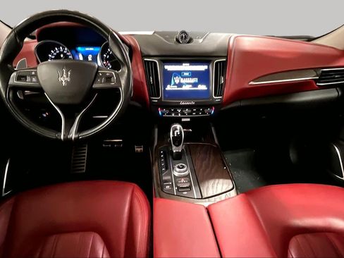 Used 2017 Maserati Levante S AWD/4WD image 16