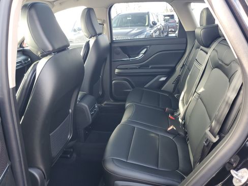 New 2026 Lincoln Corsair Premiere image 24