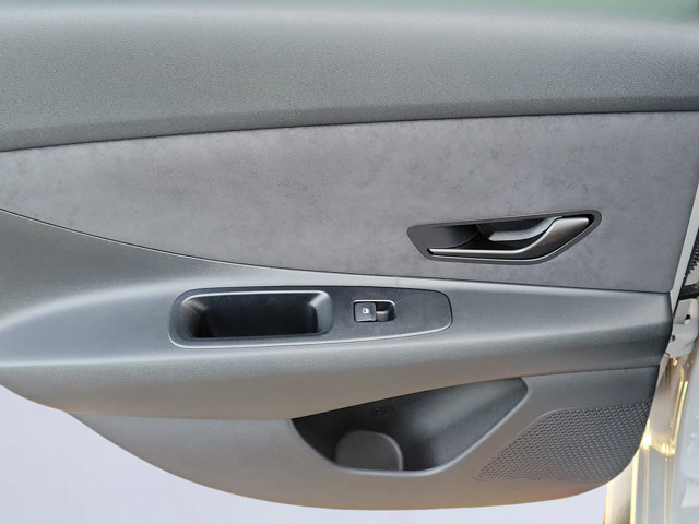 Used 2026 Hyundai Elantra N FWD image 9