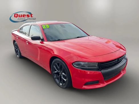 Used 2023 Dodge Charger SXT w/ Blacktop Package RWD image 1