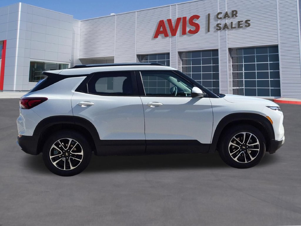 Used 2026 Chevrolet TrailBlazer LT FWD image 4