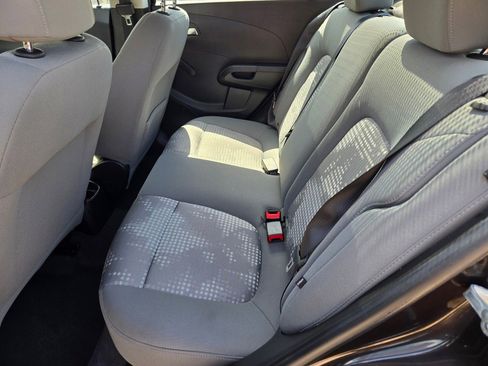 Used 2014 Chevrolet Sonic LS FWD image 15