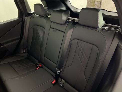 Used 2025 BMW X3 xDrive30i w/ Premium Package image 4