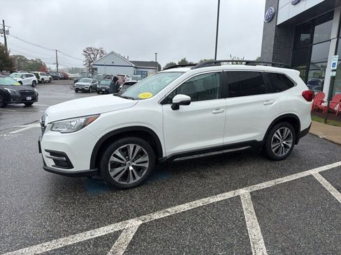 Used 2019 Subaru Ascent Limited image 2