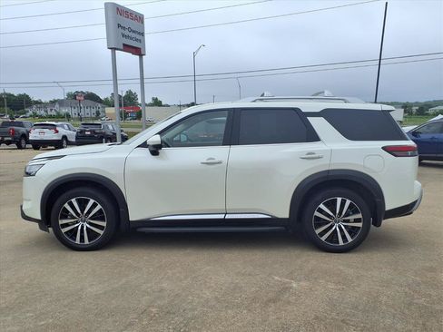 Used 2023 Nissan Pathfinder Platinum w/ Lighting Package (N93) AWD/4WD image 22