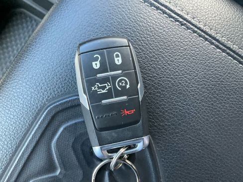 Used 2022 RAM 2500 Laramie AWD/4WD image 24