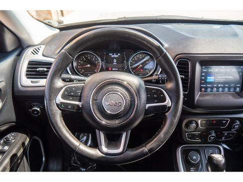 Used 2019 Jeep Compass Latitude w/ Cold Weather Group AWD/4WD image 22
