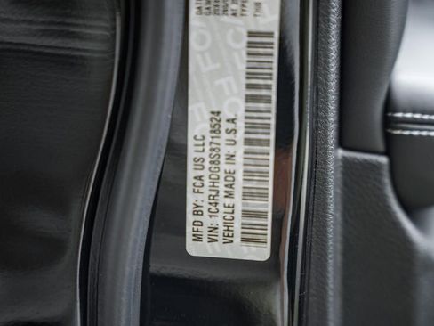 New 2025 Jeep Grand Cherokee Overland w/ Adv Protech Group III AWD/4WD image 38