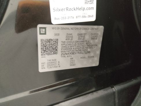 Used 2019 Chevrolet Equinox LS image 33