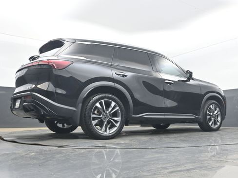 Used 2023 INFINITI QX60 Luxe w/ Performance Audio Package FWD image 27