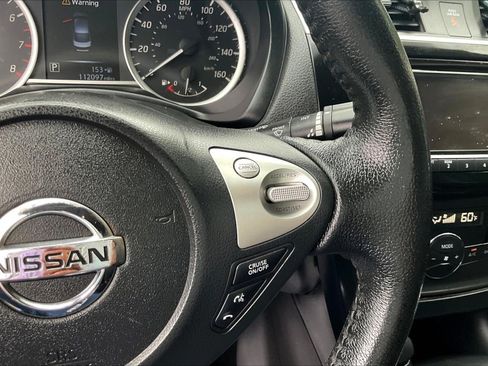 Used 2018 Nissan Sentra SV FWD image 12