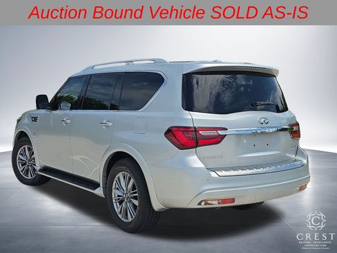 Used 2019 INFINITI QX80 Luxe w/ Proassist Package AWD/4WD image 3