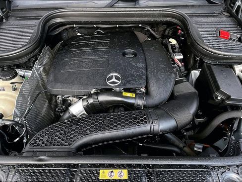 Used 2022 Mercedes-Benz GLE 350 4MATIC w/ Premium Package image 10