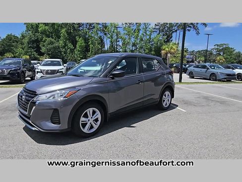 Used 2024 Nissan Kicks S FWD image 22