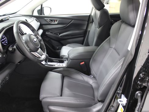 New 2026 Subaru Ascent Limited AWD/4WD image 3