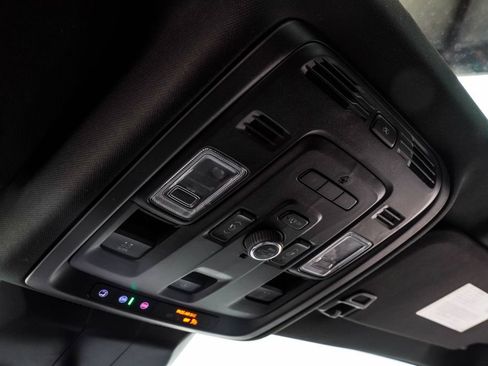 Used 2022 Cadillac Escalade Sport AWD/4WD image 43