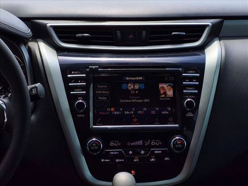 Used 2019 Nissan Murano S FWD image 13