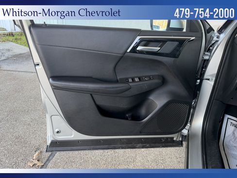 Used 2024 Mitsubishi Outlander SE image 10