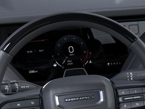 Used 2025 GMC Yukon Denali w/ Advanced Technology Package AWD/4WD image 19