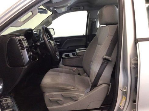 Used 2018 Chevrolet Silverado 2500 W/T RWD image 15