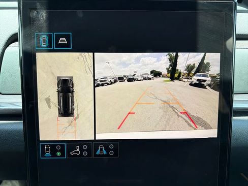 New 2026 GMC Terrain AT4 w/ Technology Package II AWD/4WD image 13