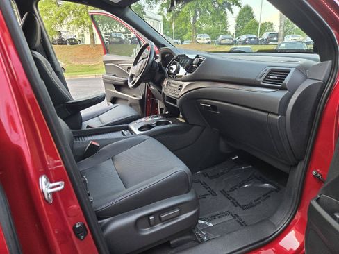Used 2023 Honda Passport EX-L image 22