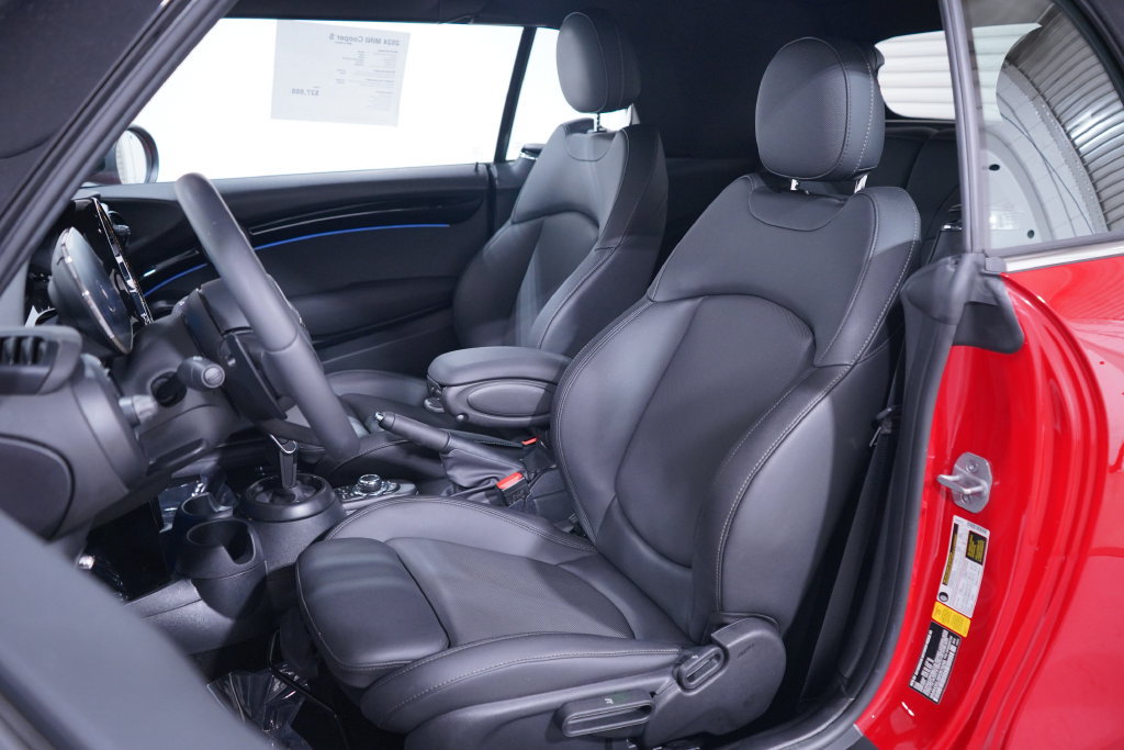 Used 2024 MINI Cooper S FWD image 7