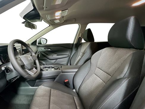 New 2026 Nissan Rogue SV AWD/4WD image 11