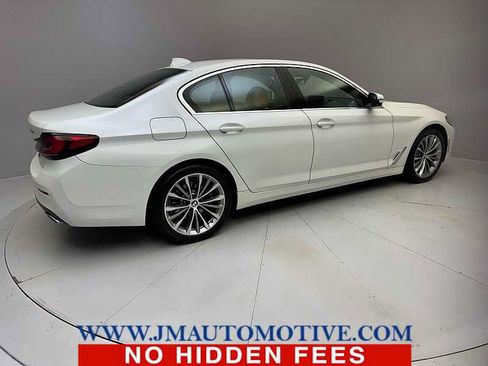 Used 2021 BMW 530i xDrive w/ Premium Package AWD/4WD image 5