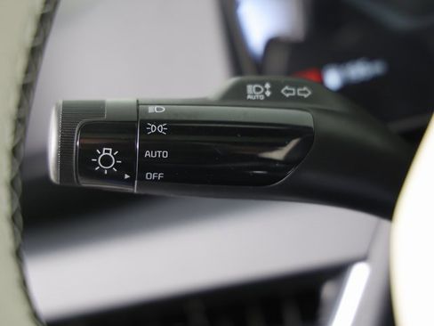 New 2025 Kia K4 GT-Line image 23