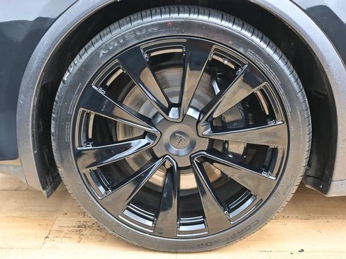 Used 2022 Tesla Model X AWD/4WD image 39