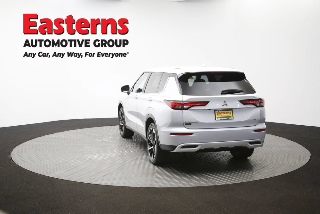 Used 2024 Mitsubishi Outlander SE AWD/4WD image 66