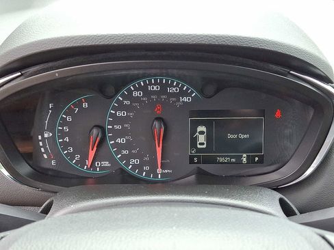 Used 2018 Chevrolet Trax LS image 19