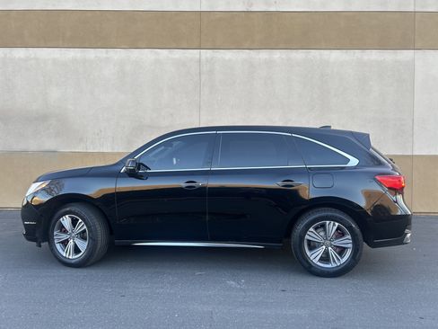 Used 2020 Acura MDX SH-AWD image 3