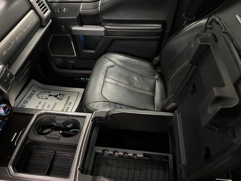 Used 2017 Ford F350 Platinum w/ Platinum Ultimate Package AWD/4WD image 39